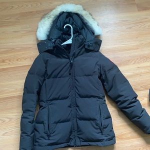 Size Small Canada Goose